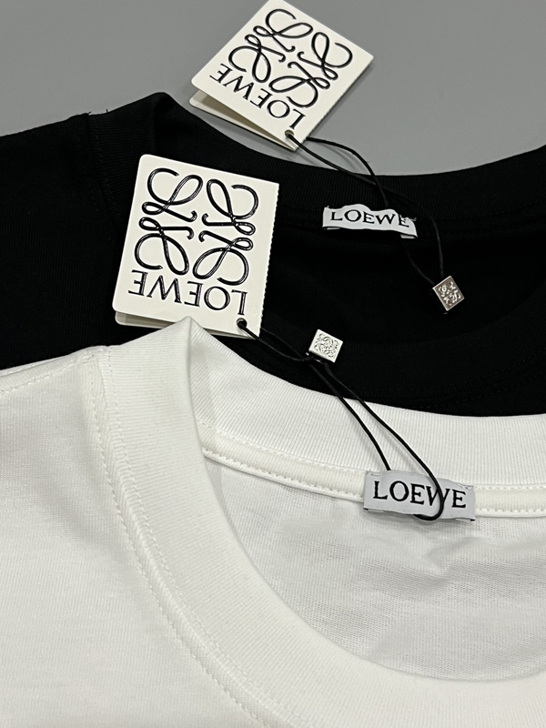 ブランドTシャツ角部分ディテール